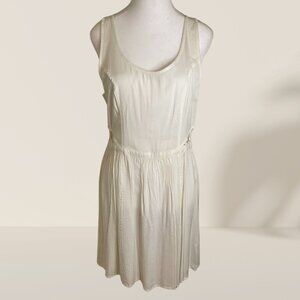 H&M Divided Ivory Mini Dress with Cutout Waist – Size 10 🤍✨